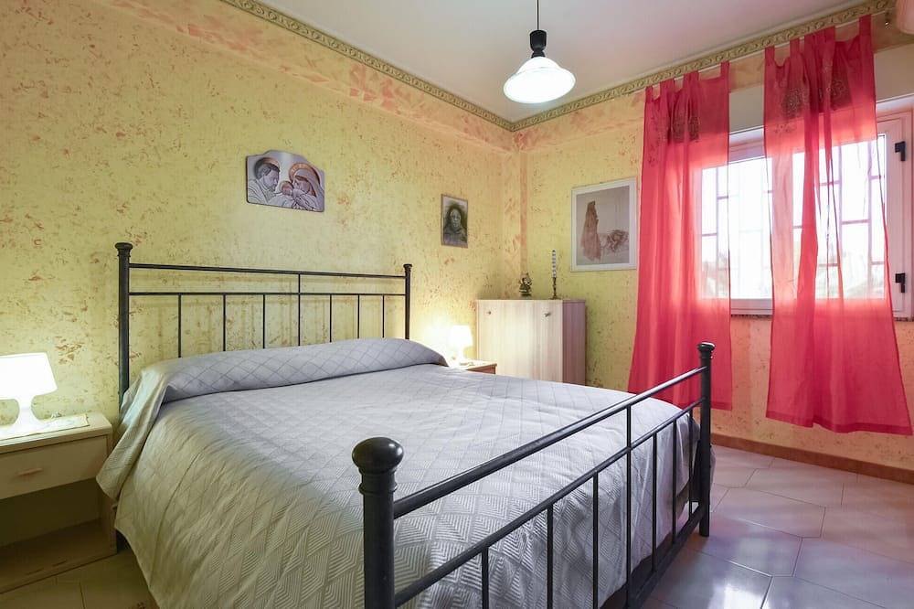 Lovely home in Mascali with house sea view in Fondachello, Mascali
