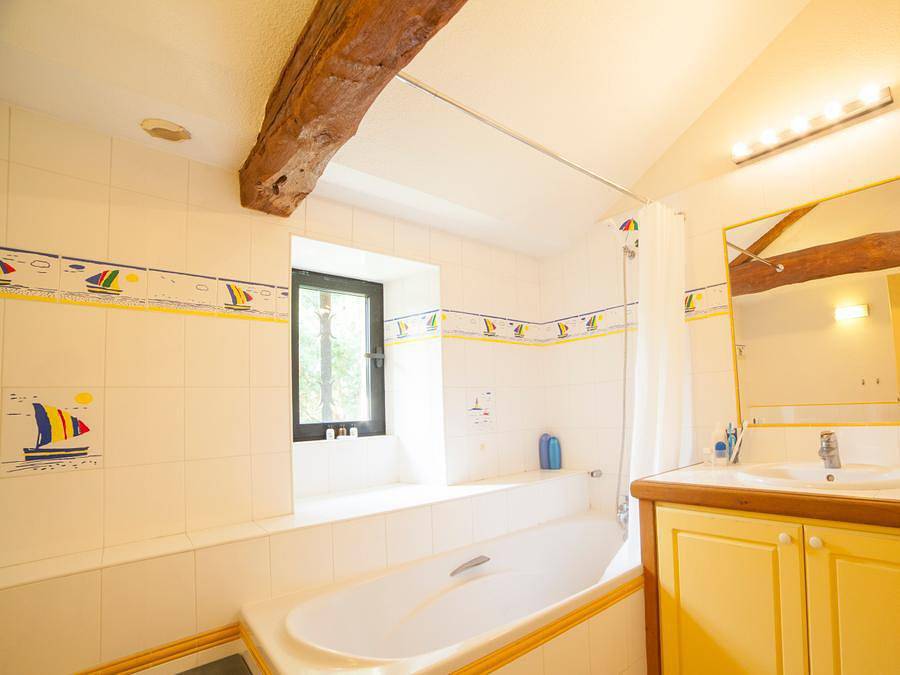 Camping Rcn Le Moulin de la Pique - Alojamiento para grupos 10 personas - Maison le Périgord in Belvès, Périgord Noir