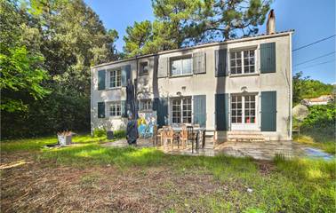 Location de vacances pour 10 personnes, avec jardin et terrasse à Saint-Georges-d'Oléron