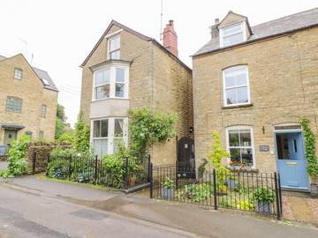 Holiday Rental for 6 People in Chipping Norton, The Cotswolds, Photo 1