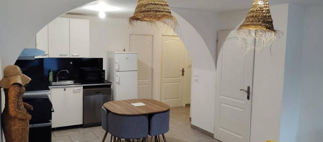 Gîte pour 5 personnes à Saint-Étienne-de-Saint-Geoirs - 3