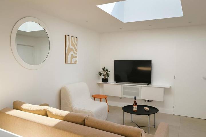 Maison de vacances pour 5 personnes, avec bassin pour enfant et piscine ainsi que jardin et vue, animaux acceptés
