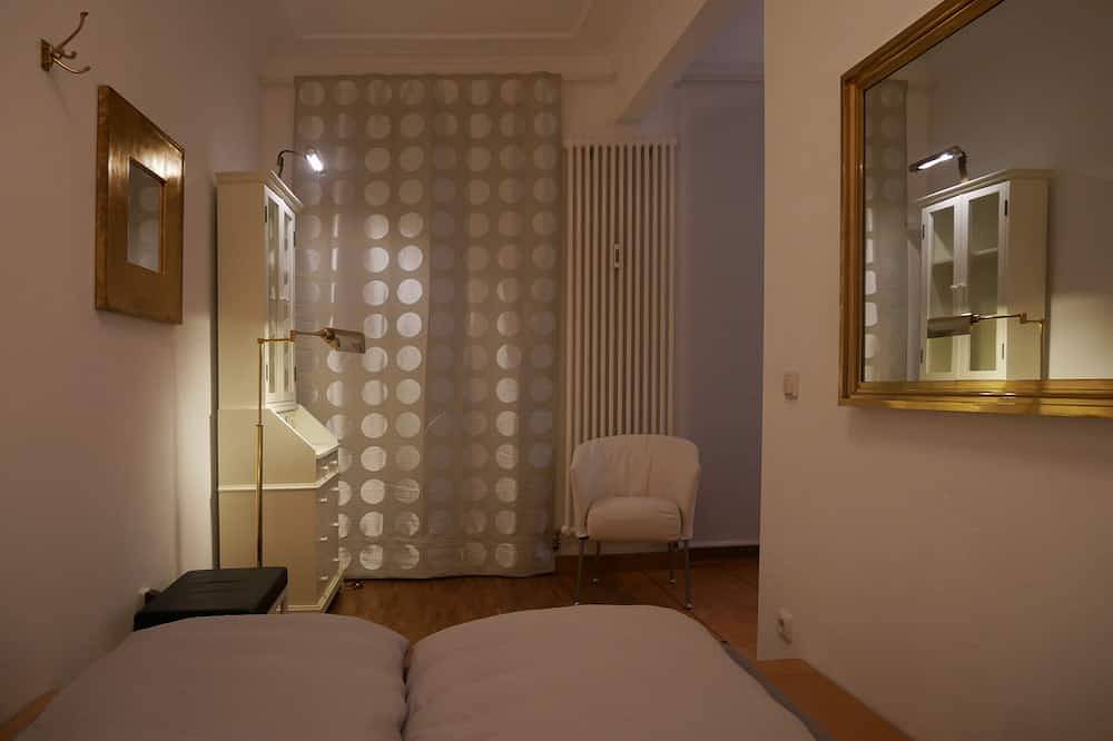Ganze Wohnung, Neustadt-Paradies, Apartment mit Terrasse in der Kunsthofpassage in Dresden-Neustadt, Dresden