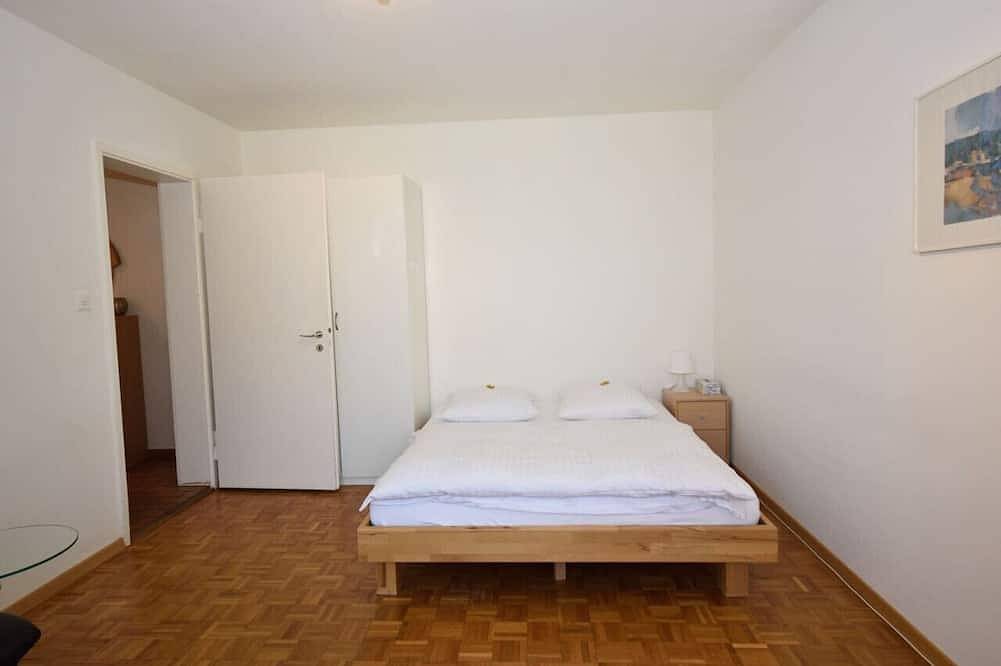 Ganze Wohnung, Studio near `Stadelhofen` station (Mill 5.02) in Zürich Zustellkreis, Zürich