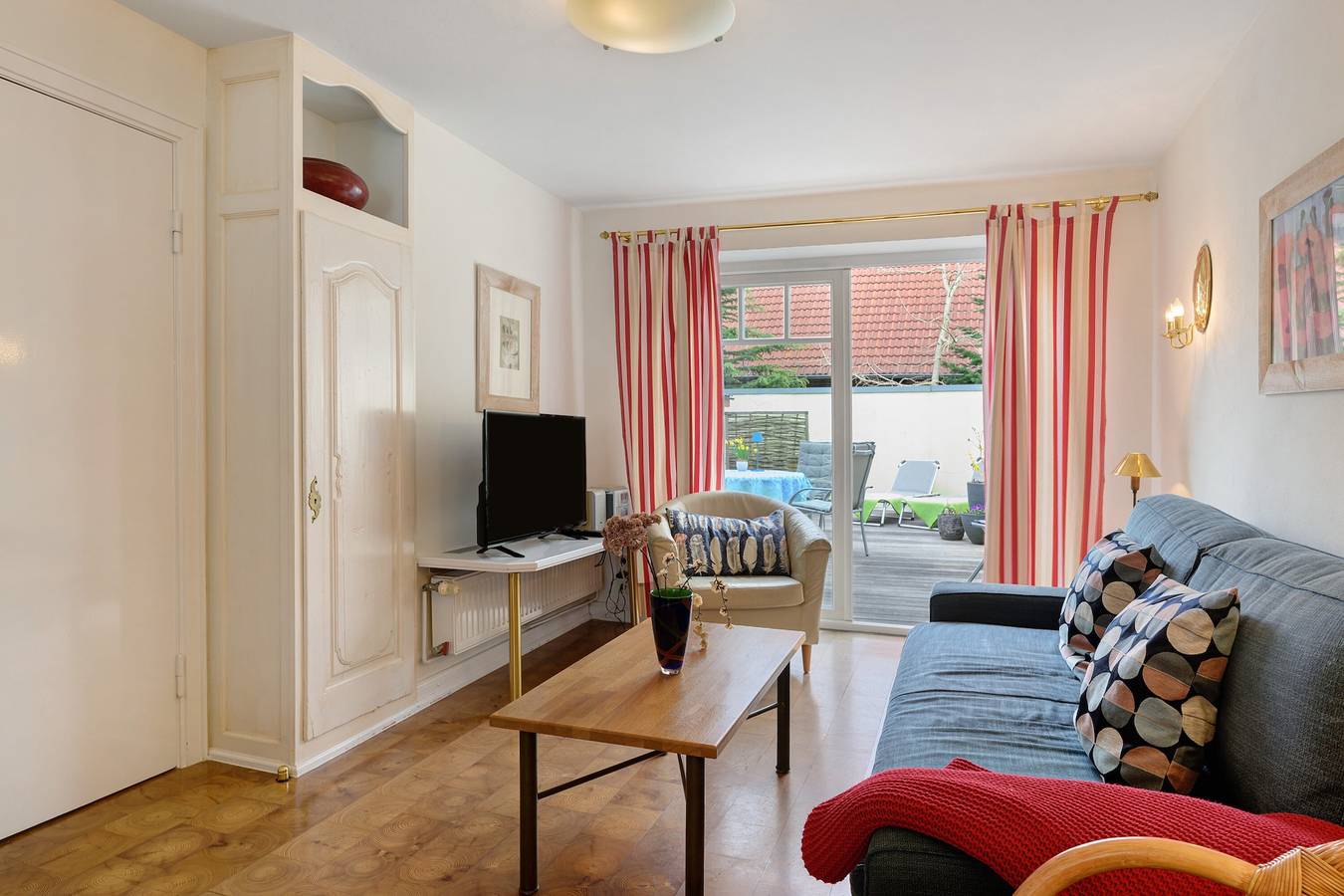 Ganze Wohnung, Ferienwohnung 'Altstadtflair' mit Privatterrasse und Wi-Fi in Husum Hafen, Husum
