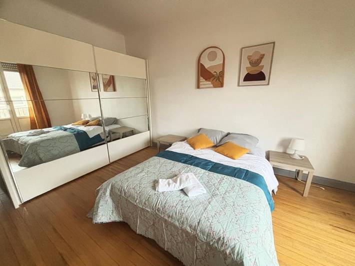 Apartamento de vacaciones para 9 personas, con balcón y vistas - 1