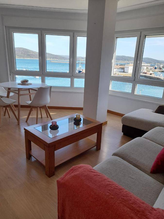 Apartamento entero, Apartment with Sea View in Camariñas, Costa da Morte