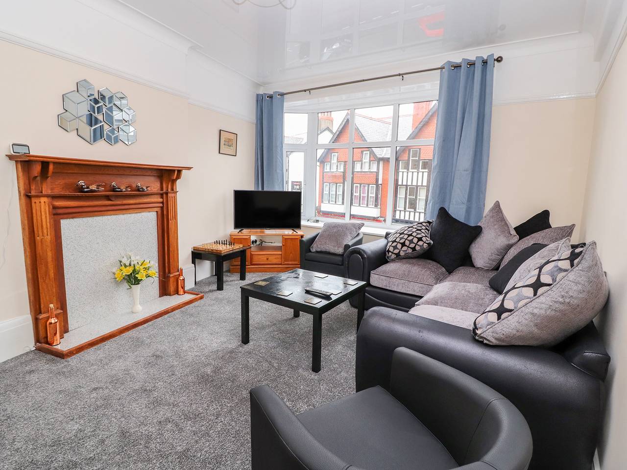 Entire apartment, Sea Breeze in Rhos on Sea, Conwy region