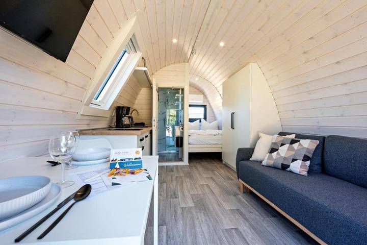 Ferienhaus für 4 Personen, mit Whirlpool und Terrasse sowie Garten und Sauna im Lausitzer Seenland - 3
