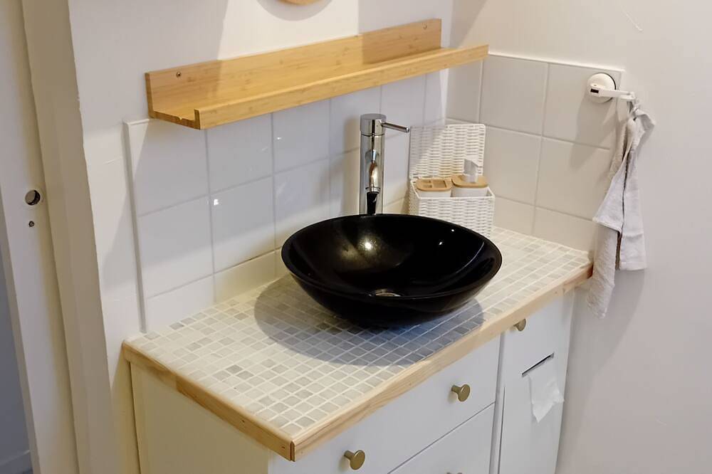 Independent, private guest studio in Marsella, Marsella region