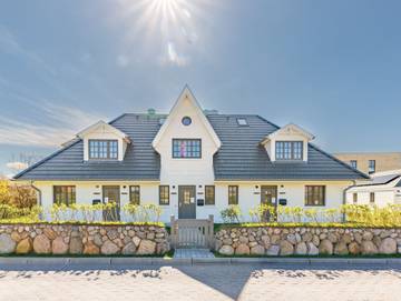 Ferienhaus für 4 Personen, mit Terrasse und Garten in Westerland