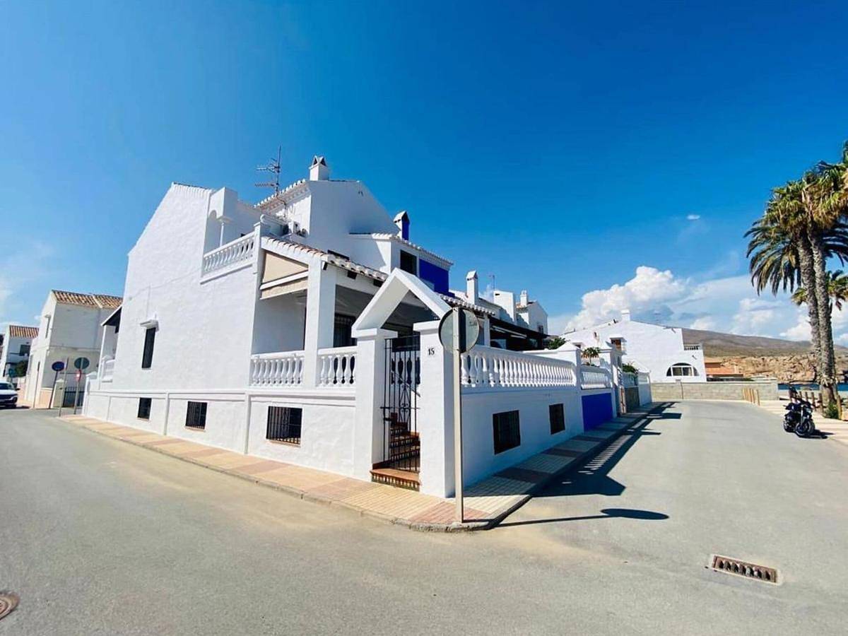 Five-Bedroom Holiday Home in Calahonda, Motril