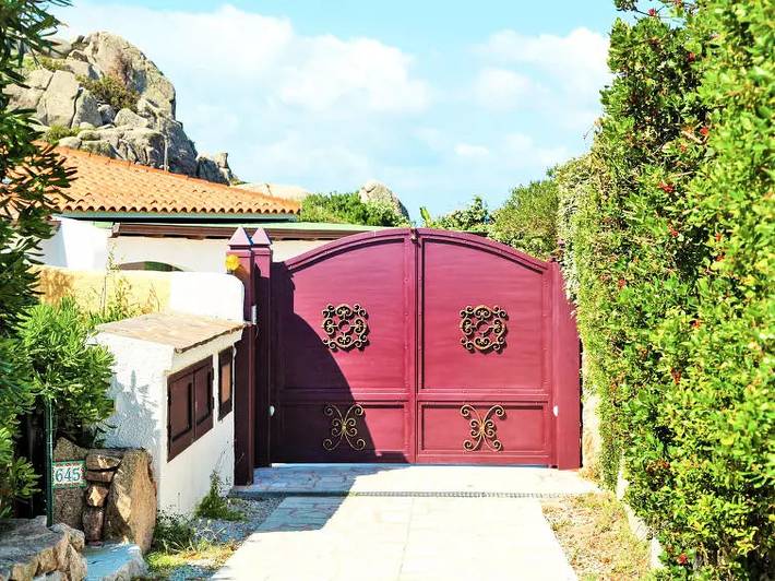 Villa per 6 persone, con Terrazza e Giardino nonché Piscina a Santa Teresa Gallura