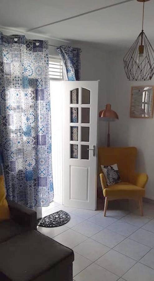 Gîte pour 4 personnes, avec jardin dans La Soufrière - 3