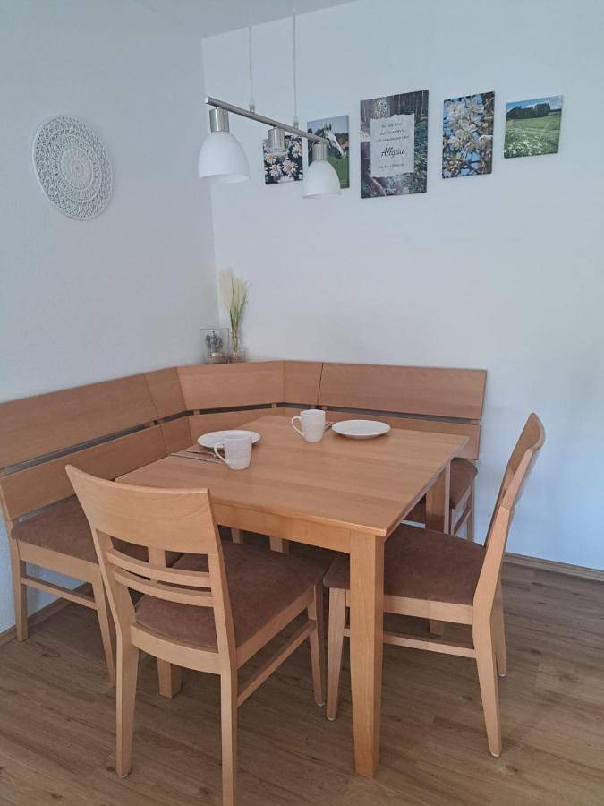 Ferienwohnung für 2 Personen, mit Terrasse und Garten sowie Ausblick in Haldenwang