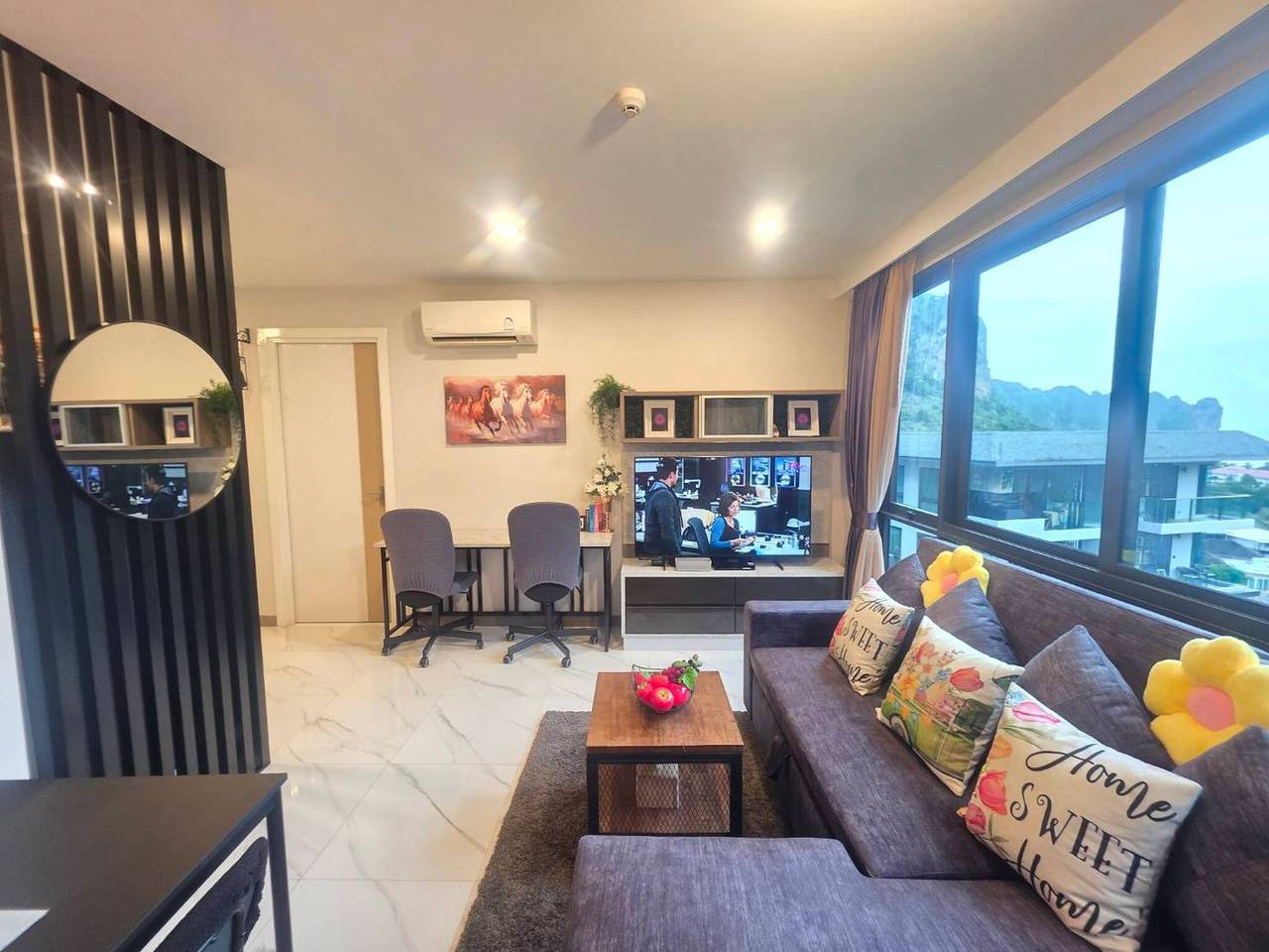 Apartamento entero, A305 - Bonito apartamento de 1 dormitorio con vistas al mar a 300 m de la playa de Ao Nang in Ao Nang, Provincia de Krabi