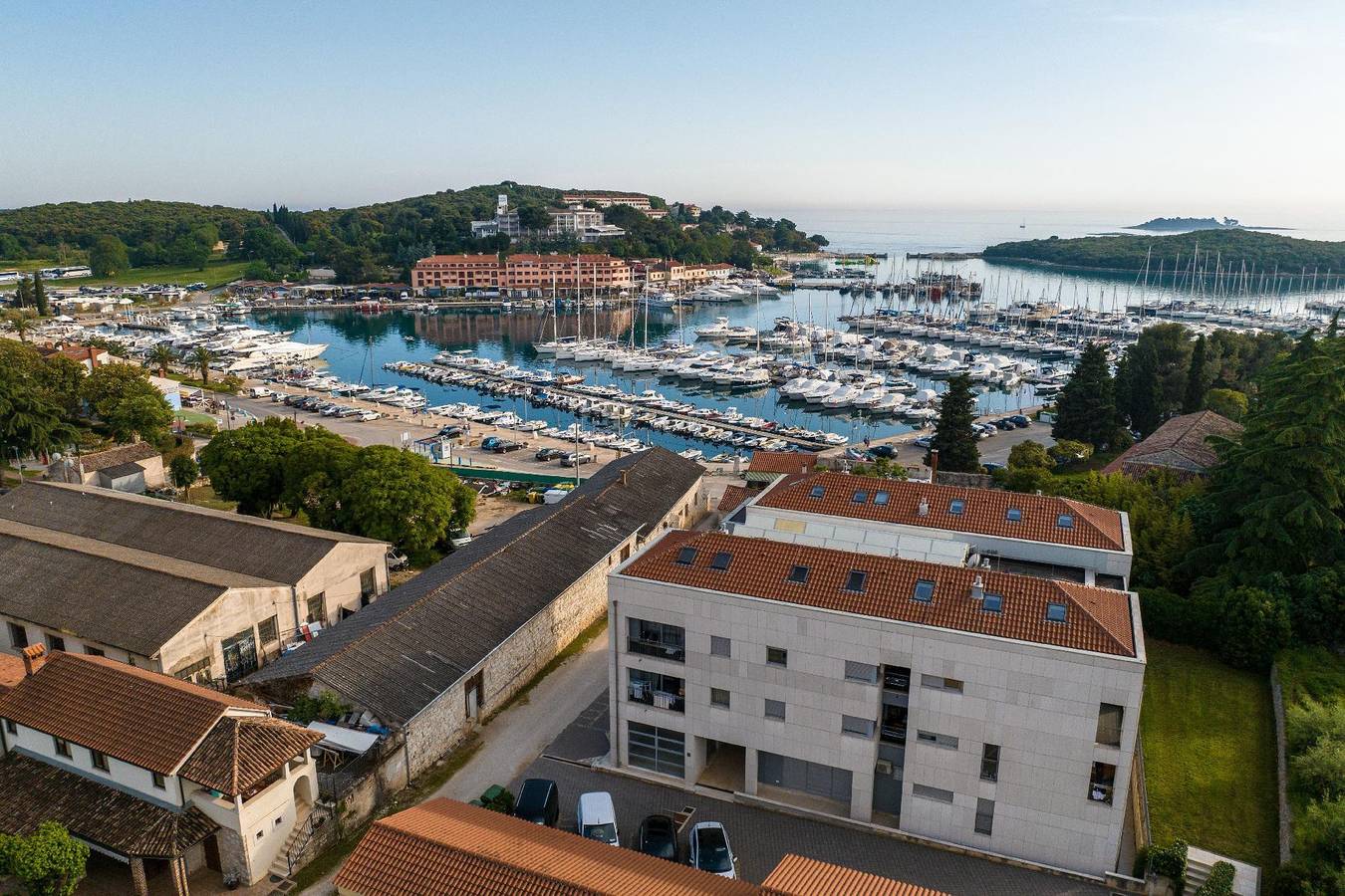 Ganze Ferienwohnung, Modernes Apartment direkt am Meer in Vrsar in Vrsar, Općina Vrsar