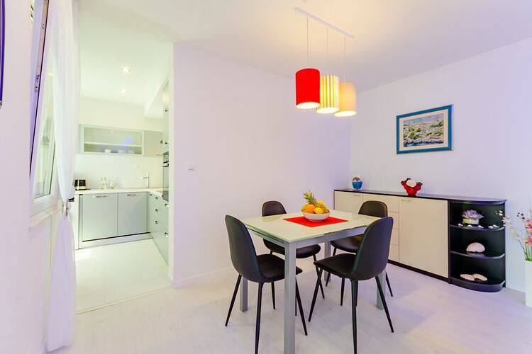 Ganze Wohnung, Studio Luce Mala (St) - Studio with Terrace in Split, Split-Dalmatien