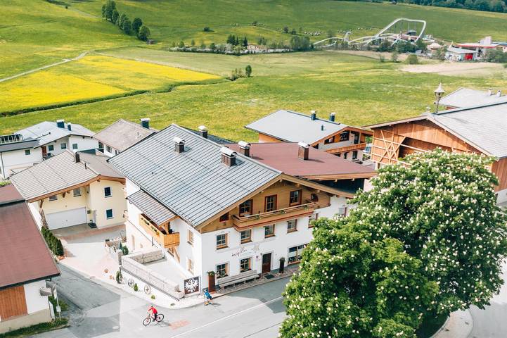 Zimmer für 2 Personen, mit Balkon und Garten, kinderfreundlich - 1
