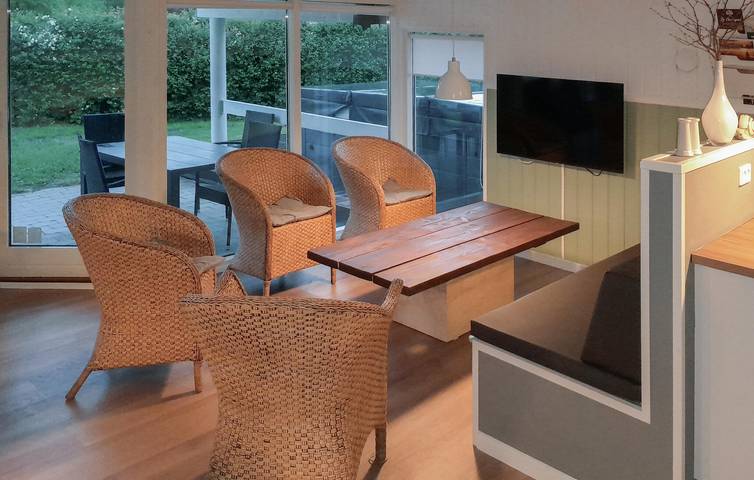 Ferienhaus für 12 Personen, mit Sauna und Garten sowie Terrasse in Kramnitse - 4