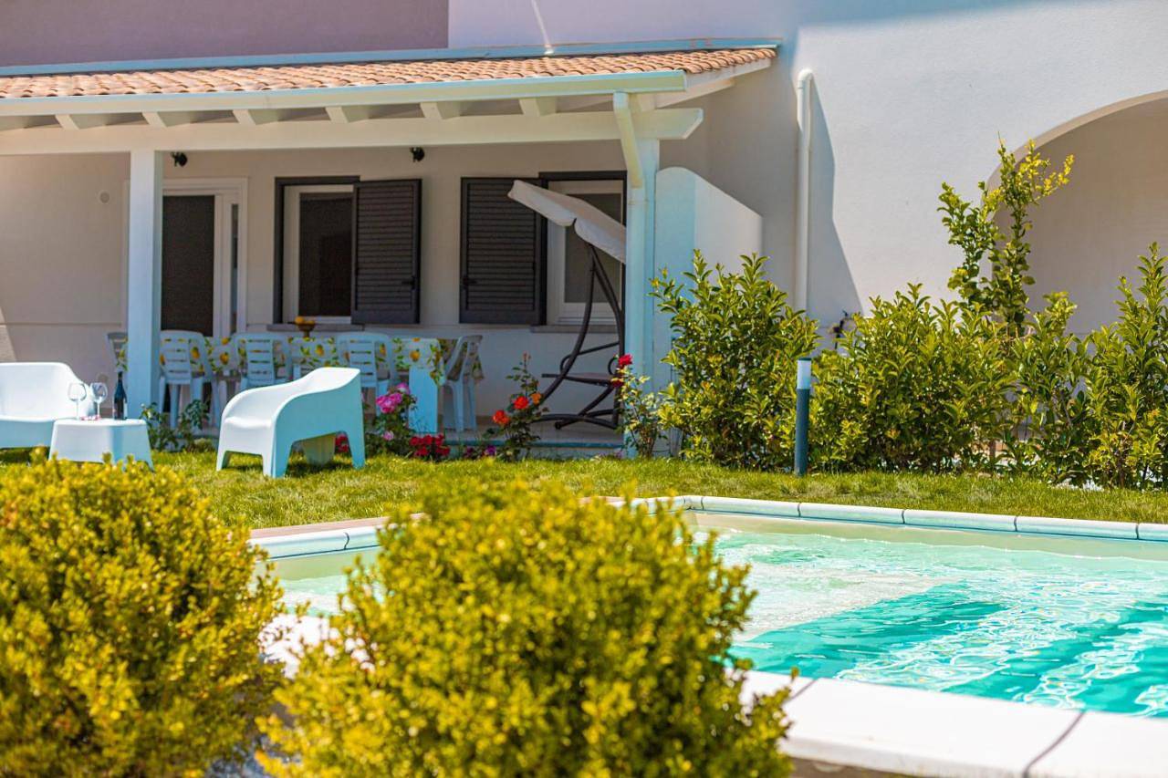 Casa Limiuni in Contrada Pistavecchia, Campofelice di Roccella