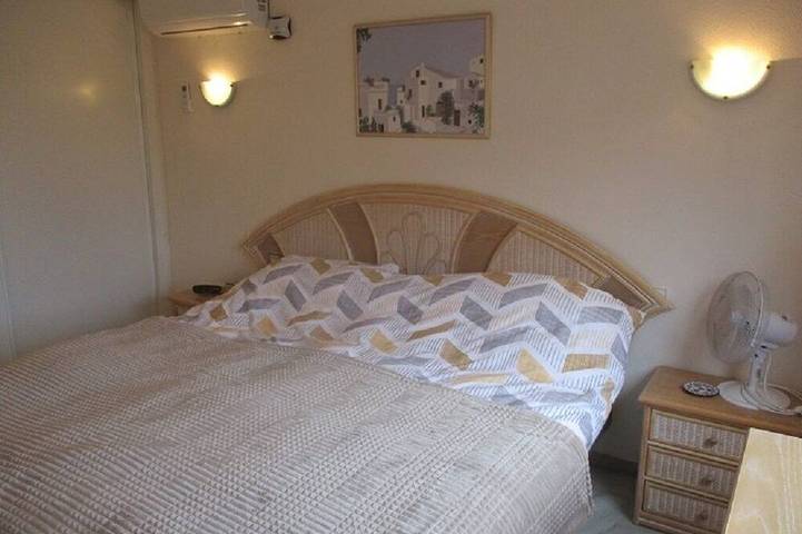 Entire apartment, Marbella 2 Bed 2 Bath Luxury Apartment near Cabopino in Hacienda Las Chapas, Marbella