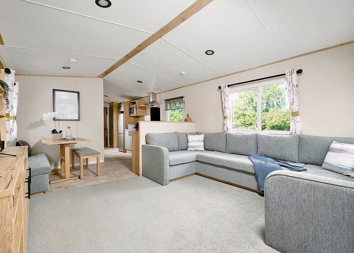 Glamping for 8 people in Mid-Wales