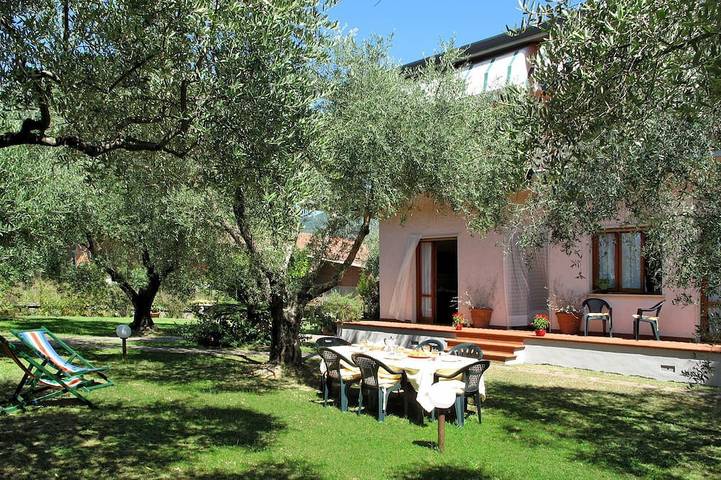 Appartamento vacanze per 8 persone, con giardino - 1