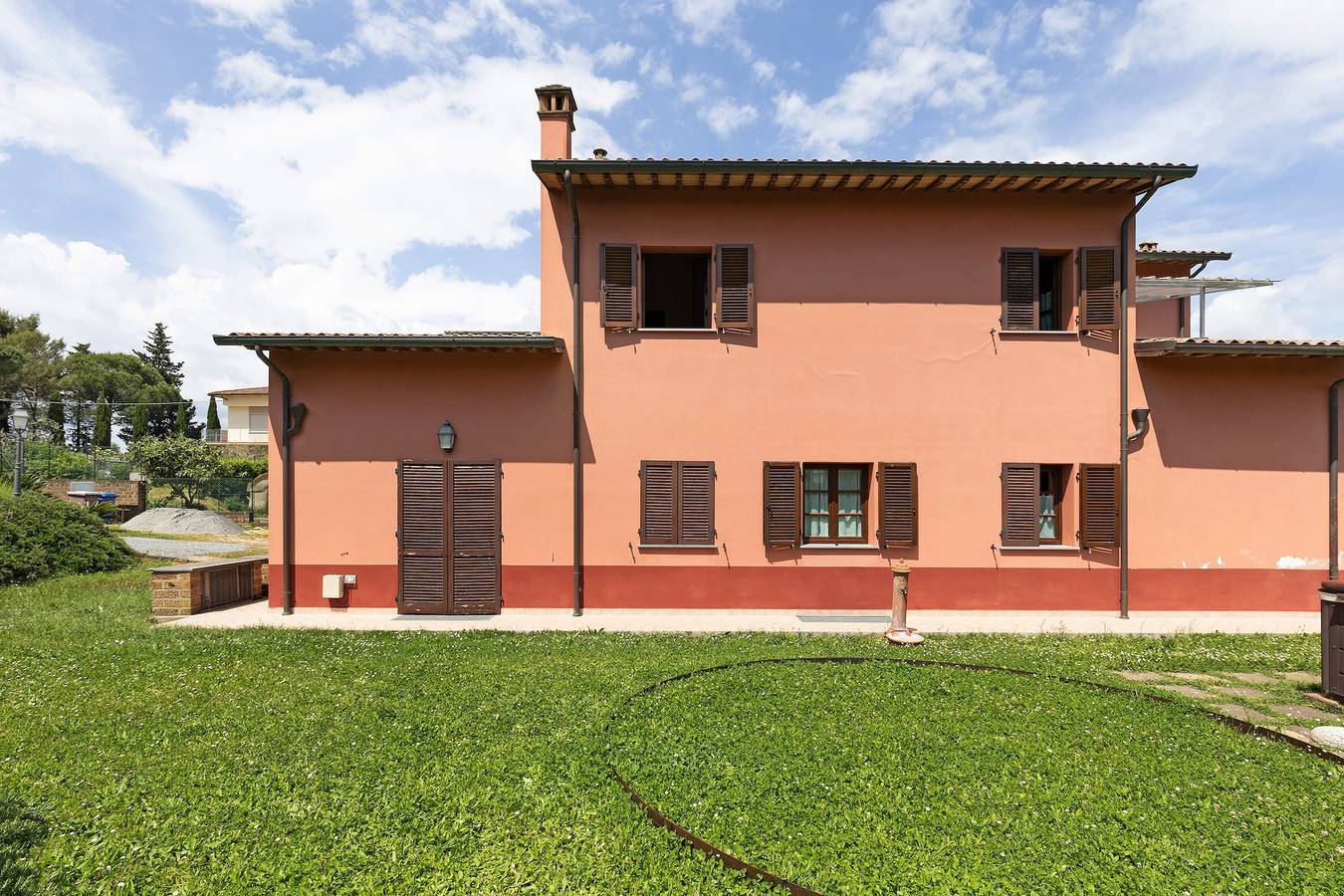 Hel enrumslägenhet, Studio Apartment 'Numero 2' with Shared Garden and Air Conditioning in Montopoli in Val d'Arno, Pisa provins