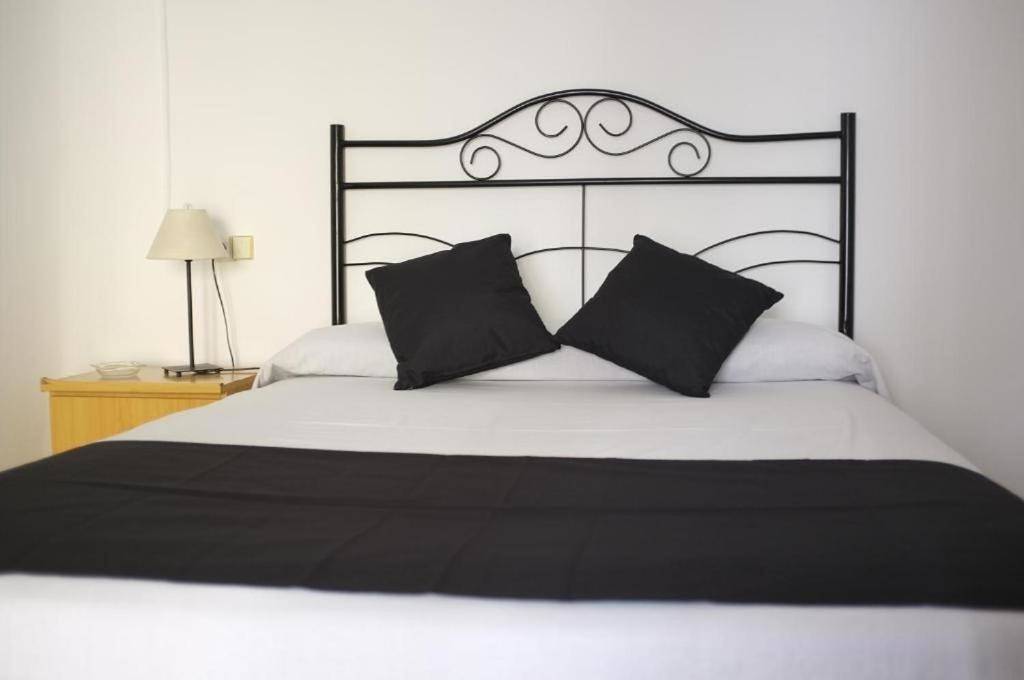Hostal Europa in Centro Barcelona, Barcelona