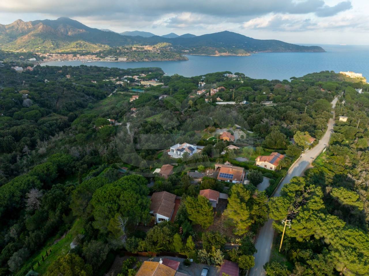 Villa für 7 Personen mit Garten in Naregno, Capoliveri