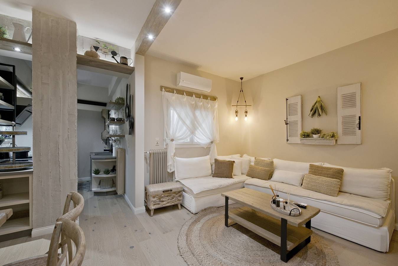 Vacation Rental for 4 Guests in Central Section of Athens, Athens Centre