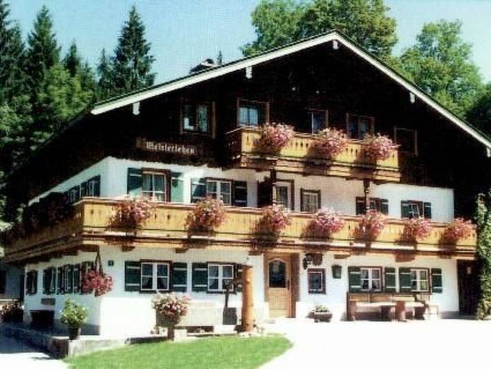 Ferienwohnung für 4 Personen, mit Balkon und Garten im Berchtesgadener Land