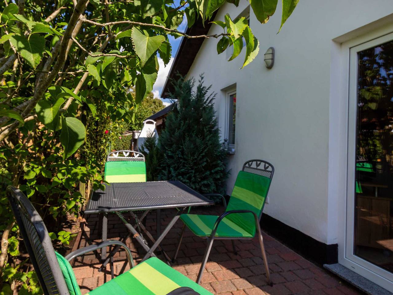 Ganze Ferienwohnung, Ferienhaus Schwarz - ideal für Paare - Ferienhaus in Parchtitz, Bergen auf Rügen und Umgebung