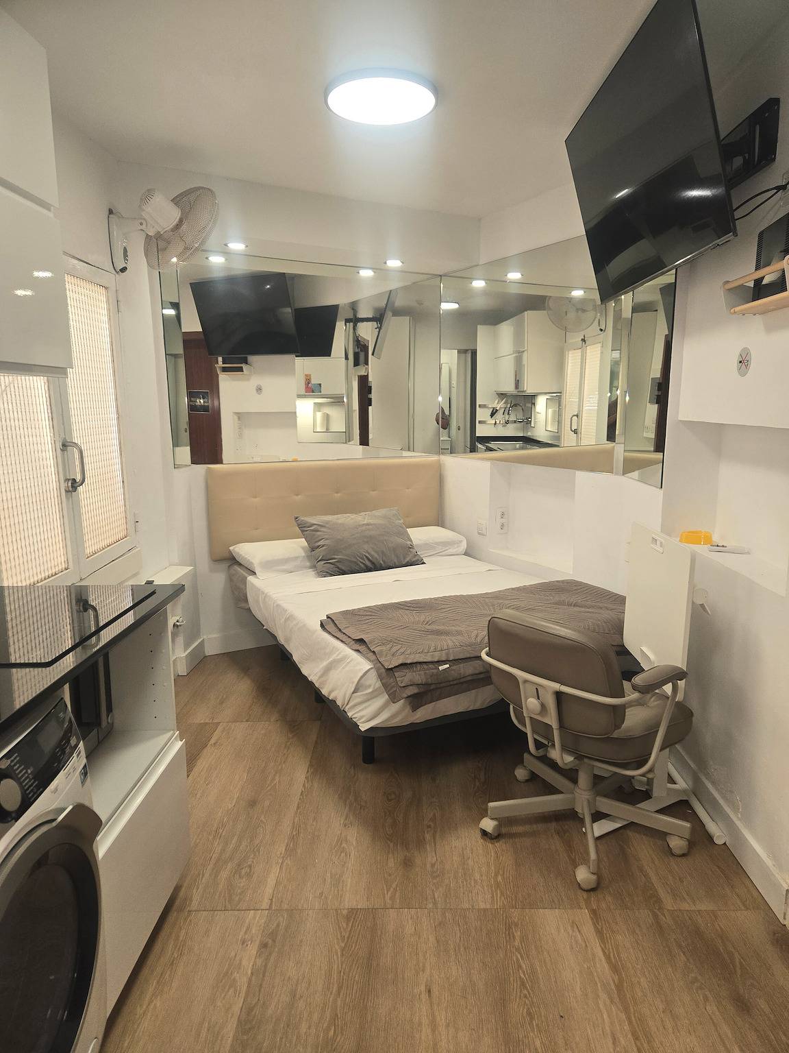 Estudio entero, Estudio de vacaciones 'Loft Dreams Koka' con piscina y jardín compartidos in Maspalomas, San Bartolomé de Tirajana