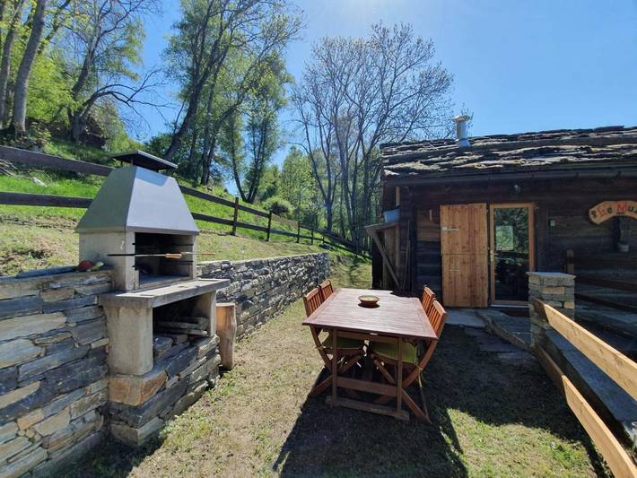 Gîte pour 4 personnes, avec jardin et vue à Saint-Martin (Suisse)