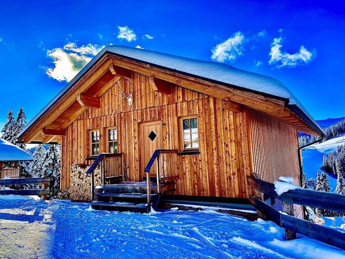 Reizende Ferienwohnung mit Bergblick, Sauna und Balkon in der Nähe der Skilifte in Rottenmanner und Wölzer Tauern, Oberwölz