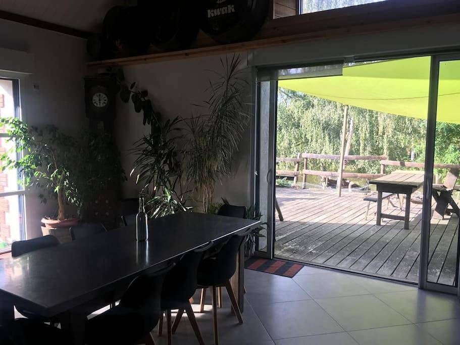 Three-Bedroom House in Montaigu-Vendée, Vallée de la Loire