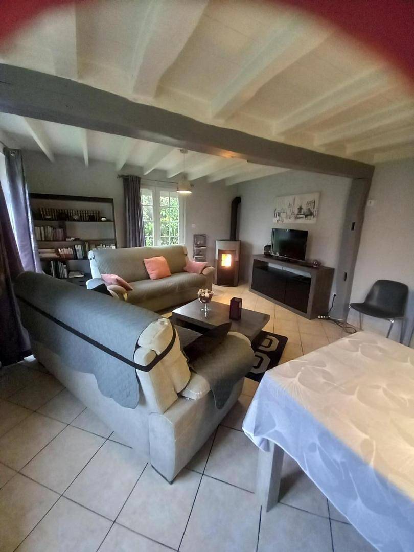 Gîtes de France® - Le Cerisier in Fresquiennes, Rouen region