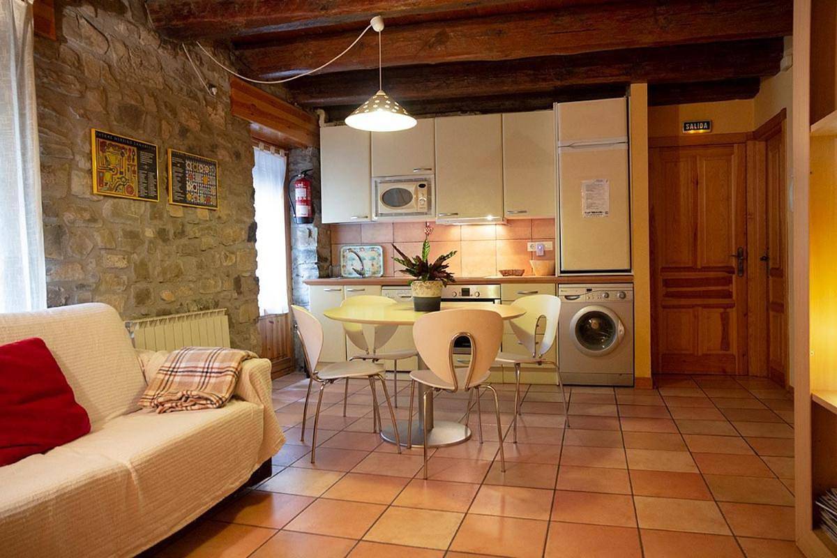 Appartement entier, Garxo Apartamentos in Isaba, Pyrénées espagnoles