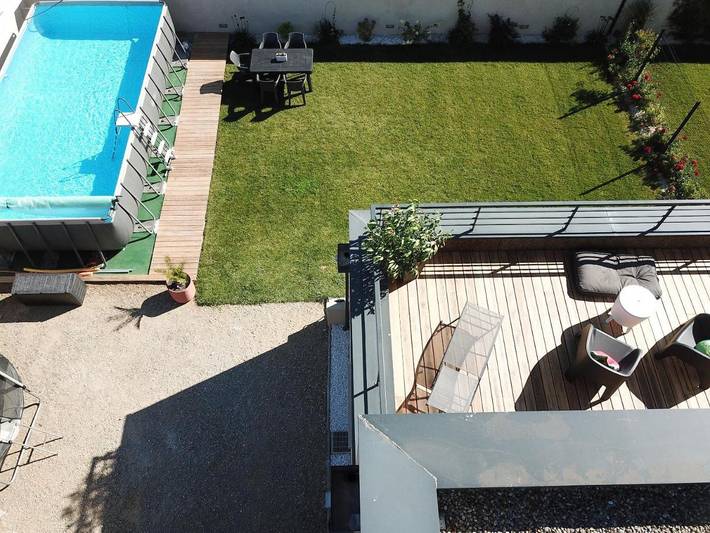 Location de vacances pour 6 personnes, avec vue ainsi que piscine et jardin, adapté aux familles à Villegailhenc - 4
