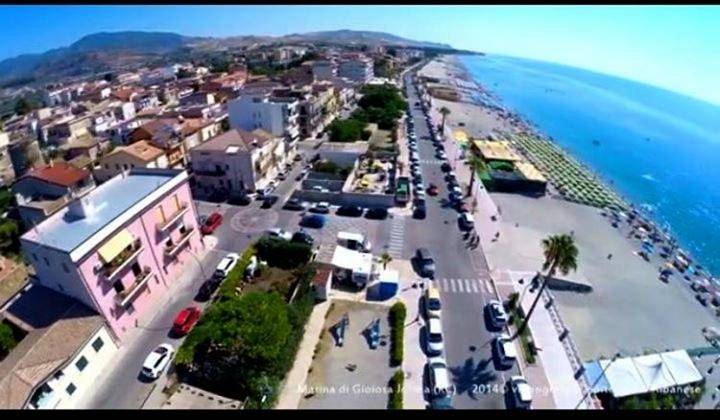 Casa vacanza per 6 persone, con Terrazza e Panorama a Marina di Gioiosa Ionica