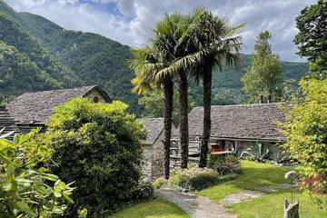 Cottage for 2 Guests in Gordola, Western Alps, Picture 2