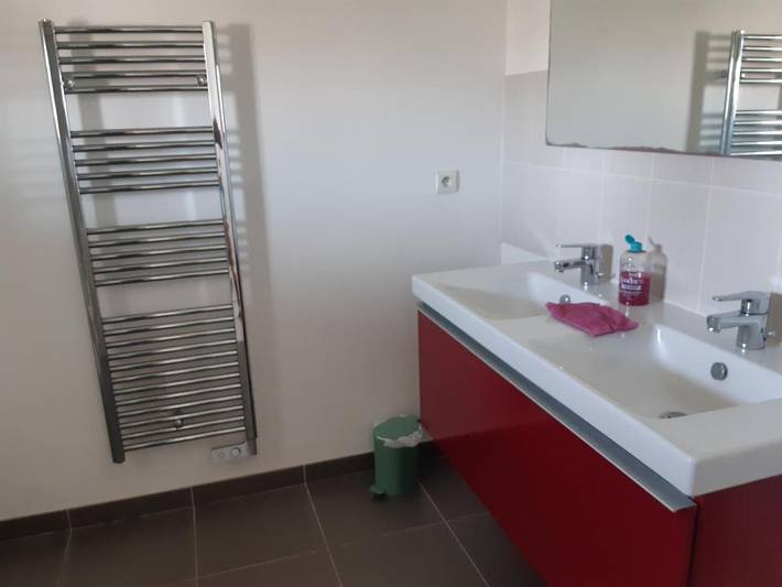 Location de vacances pour 7 personnes, avec terrasse, animaux acceptés dans Plage de Port Blanc-Kerroch - 4