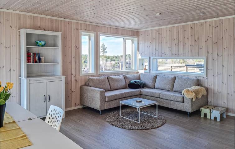 Ferienhaus für 8 Personen mit Terrasse in Arendal