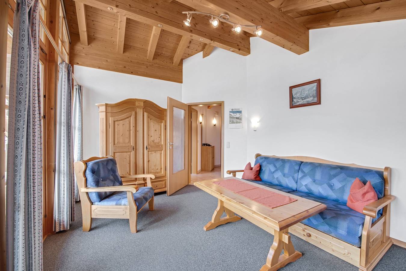 Appartement entier, Charmant appartement "Petrushof Hochplatte" avec vue sur les montagnes, Wi-Fi, balcon in Oberwössen, Unterwössen