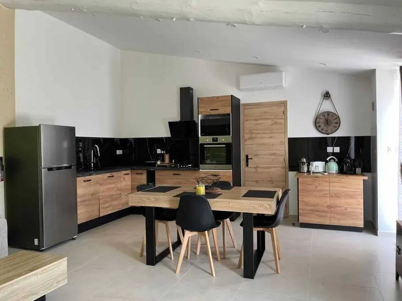 Encantadora Villa en Châteaurenard con Piscina Privada in Châteaurenard, Region de Arles