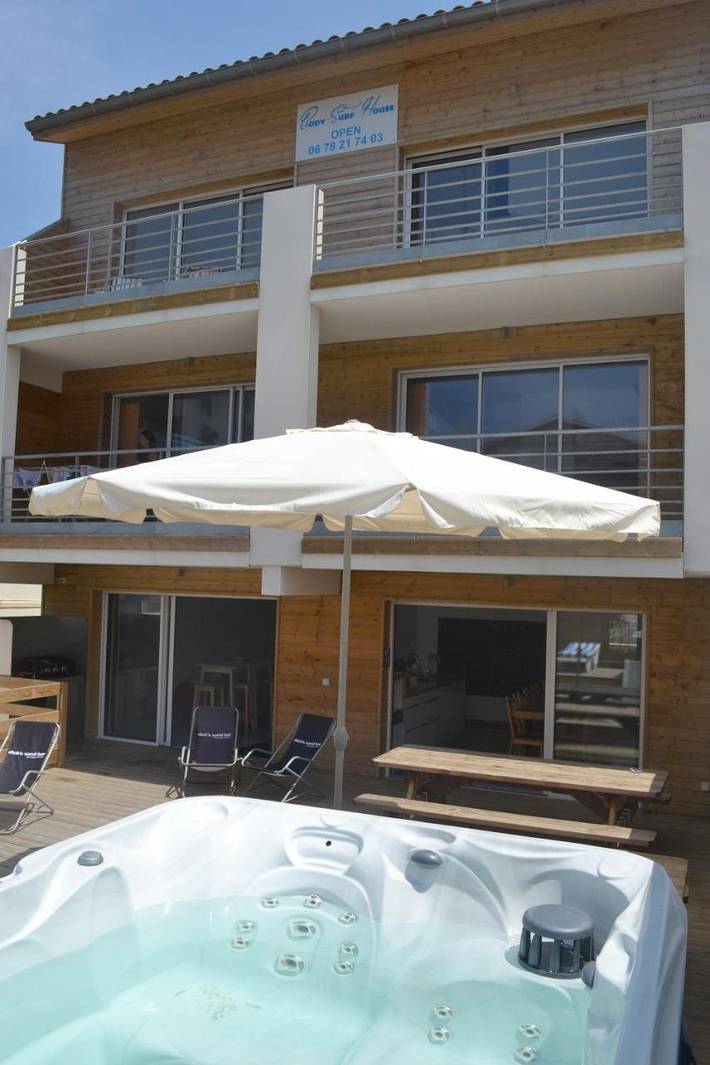 Auberge pour 2 personnes, avec sauna ainsi que jacuzzi et balcon