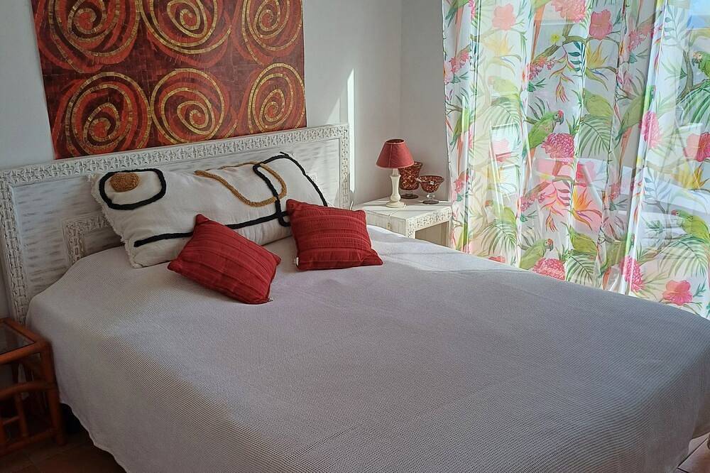 Apartamento entero, Piso / apartamento - Lumio in Sant Ambroggio, Lumio