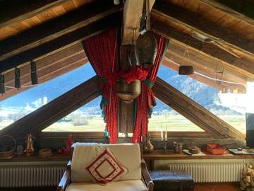 Gîte pour 7 personnes, avec vue et jardin dans La Salle